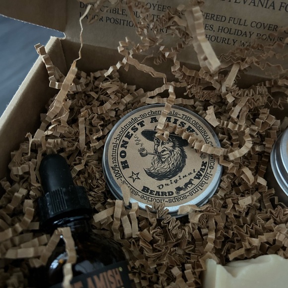Honest Amish Beard Care Kit - Picture 10 of 12